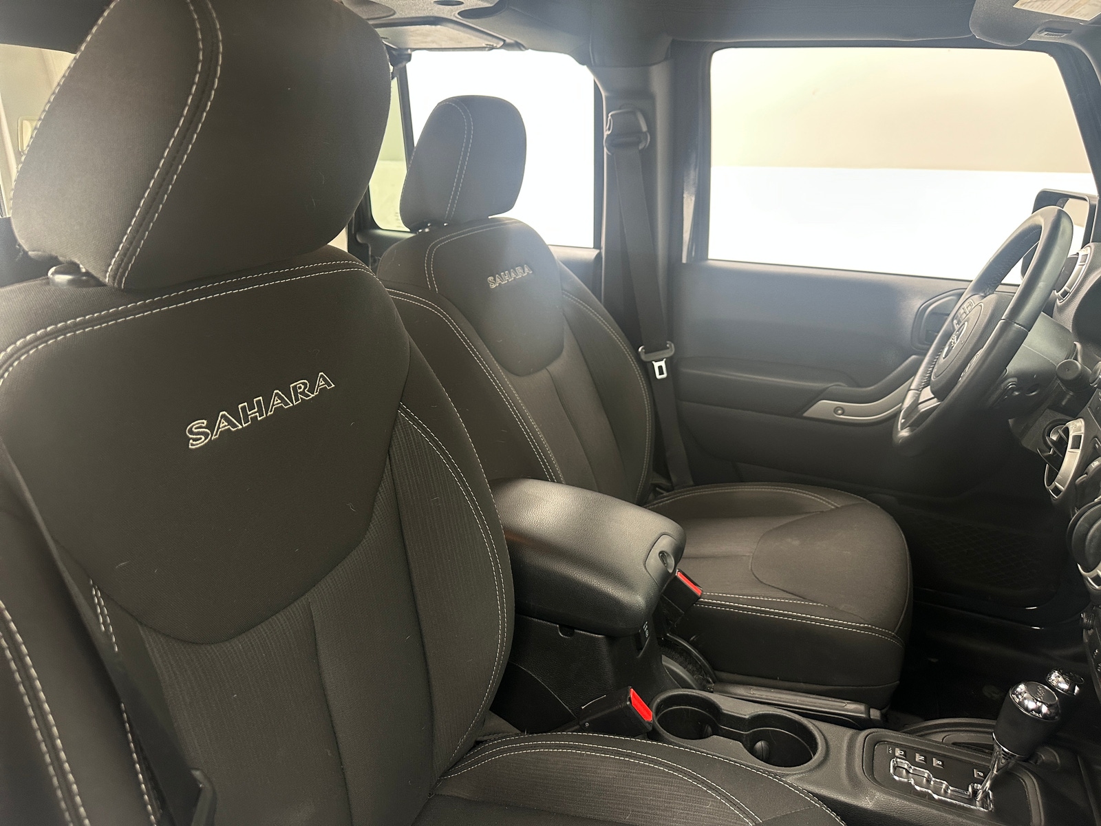 Thumbnail: 2017 Jeep Wrangler - 2