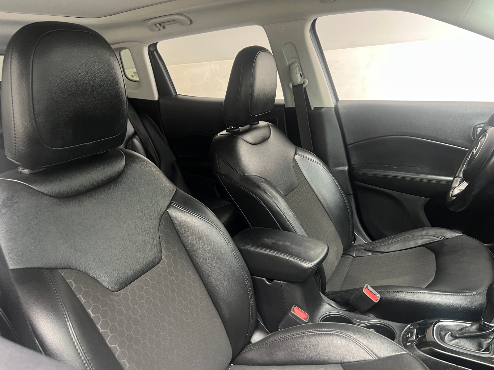 Thumbnail: 2021 Jeep Compass - 2