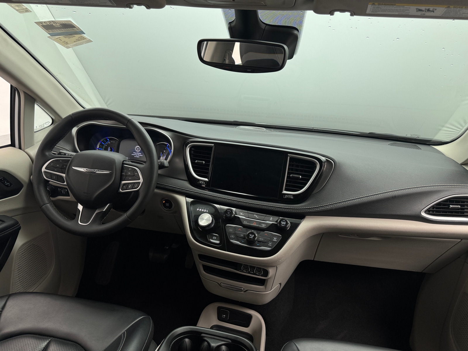 Thumbnail: 2024 Chrysler Pacifica - 2