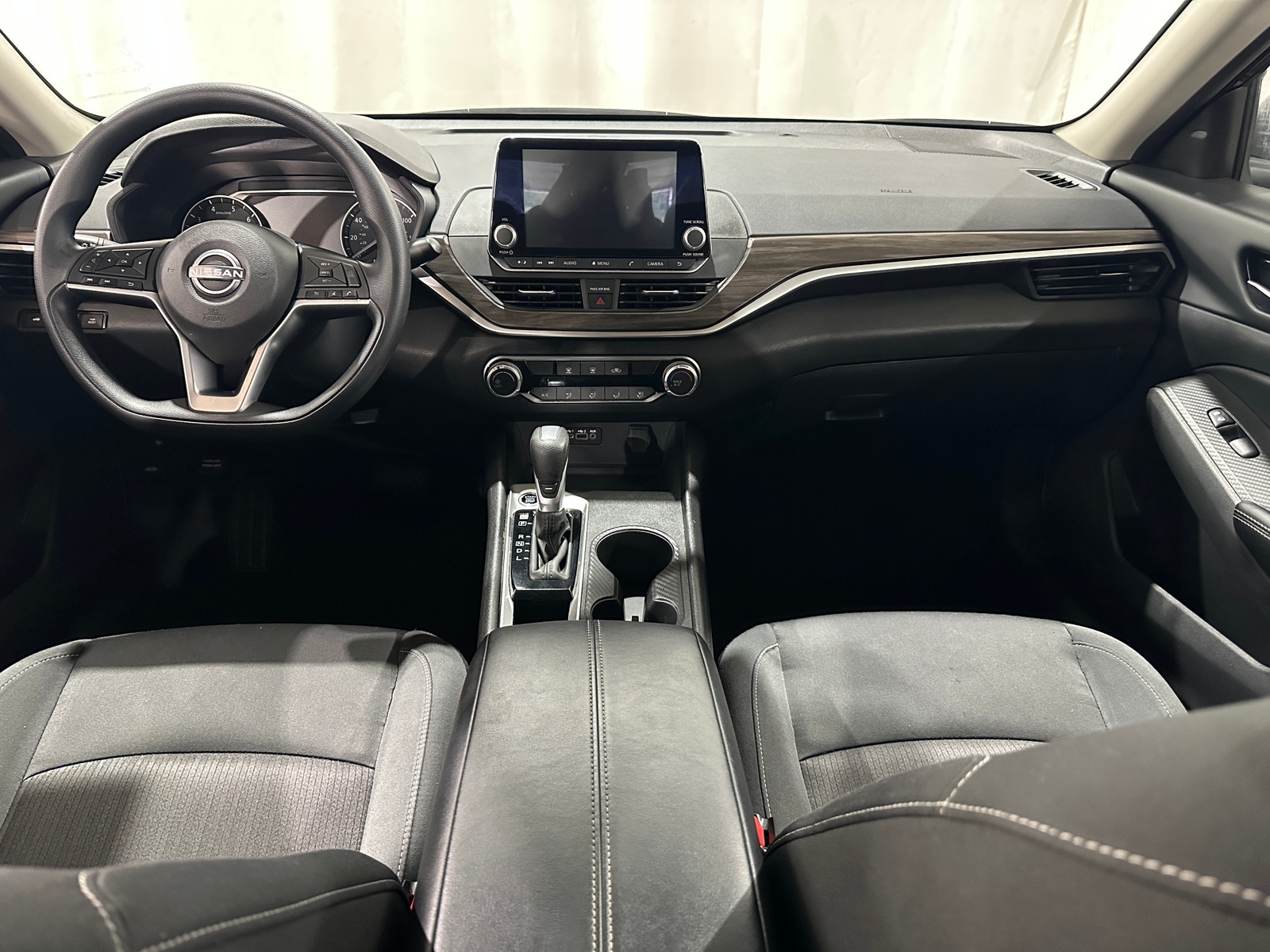 Thumbnail: 2025 Nissan Altima - 3