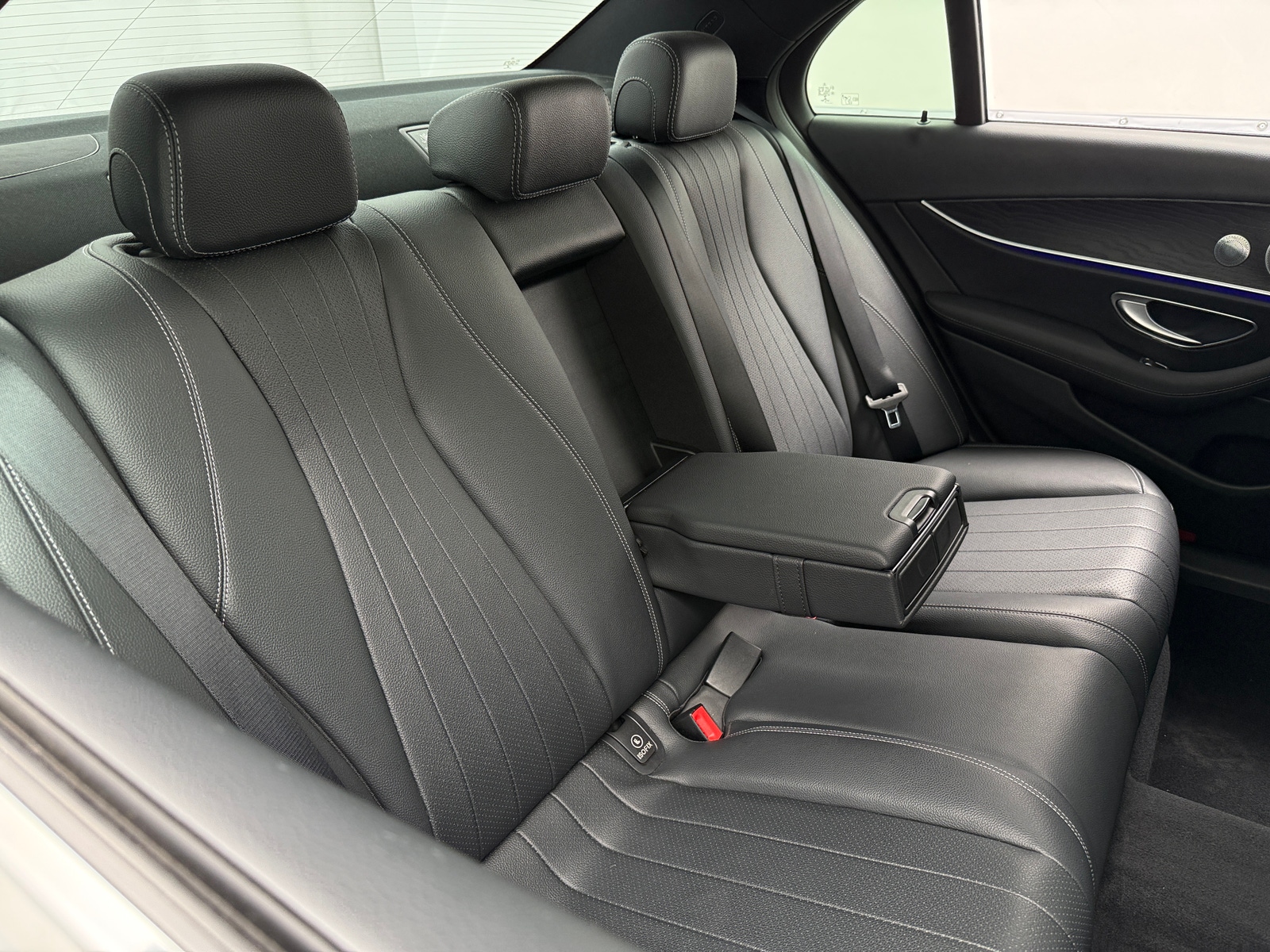 Thumbnail: 2019 Mercedes-Benz E-Class - 5