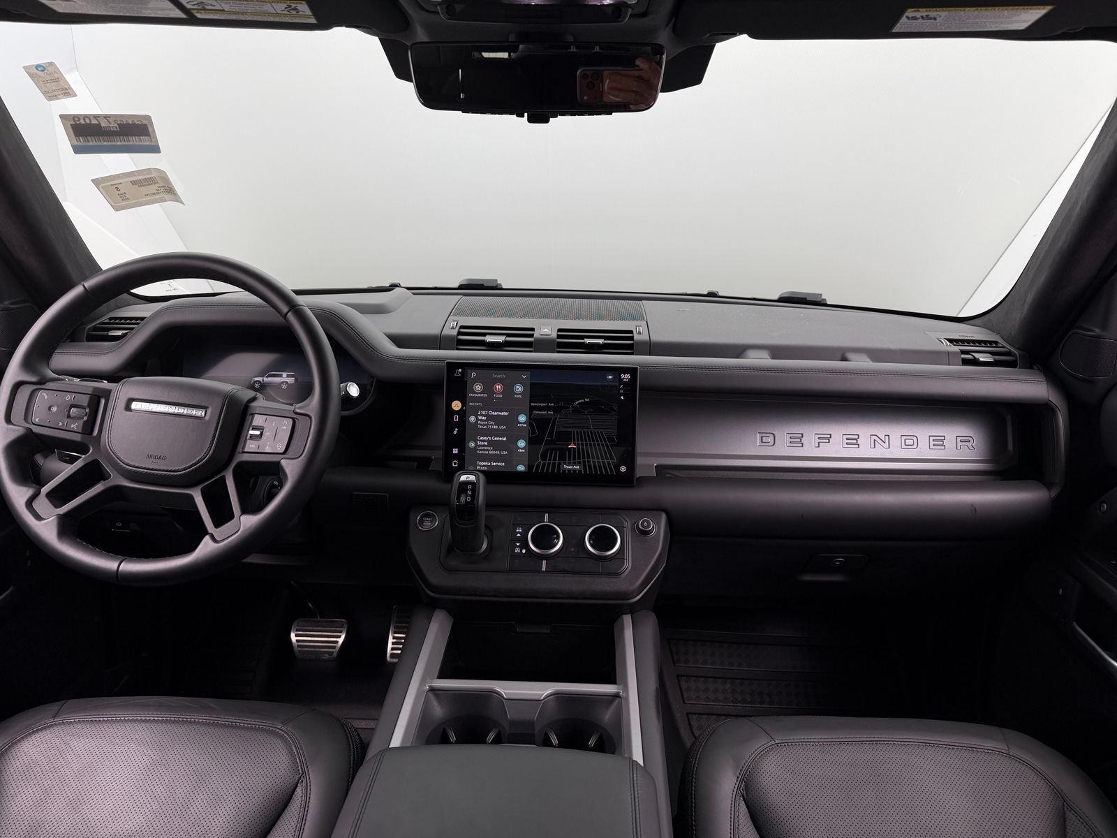 Thumbnail: 2025 Land Rover Defender - 2