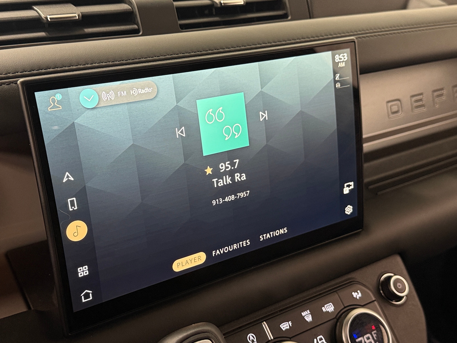 Thumbnail: 2025 Land Rover Defender - 3