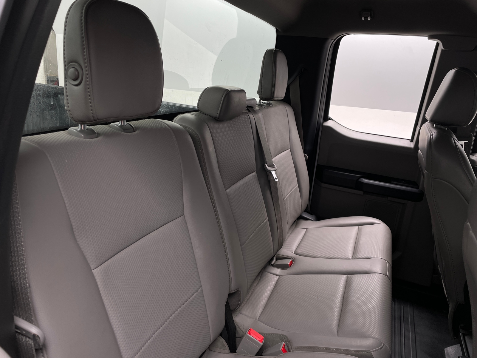 Thumbnail: 2019 Ford Econoline - 6