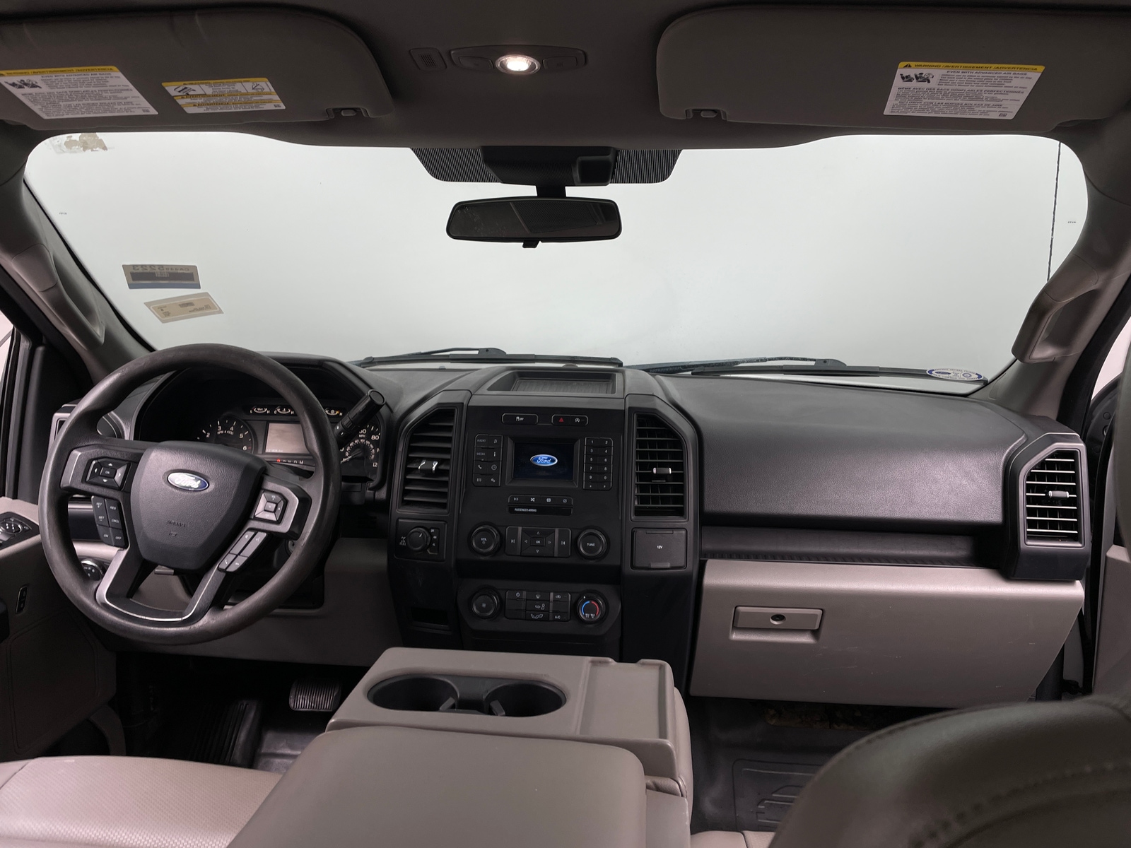 Thumbnail: 2019 Ford Econoline - 3