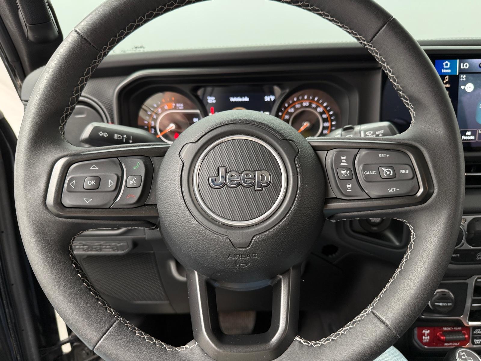 Thumbnail: 2025 Jeep Wrangler - 4