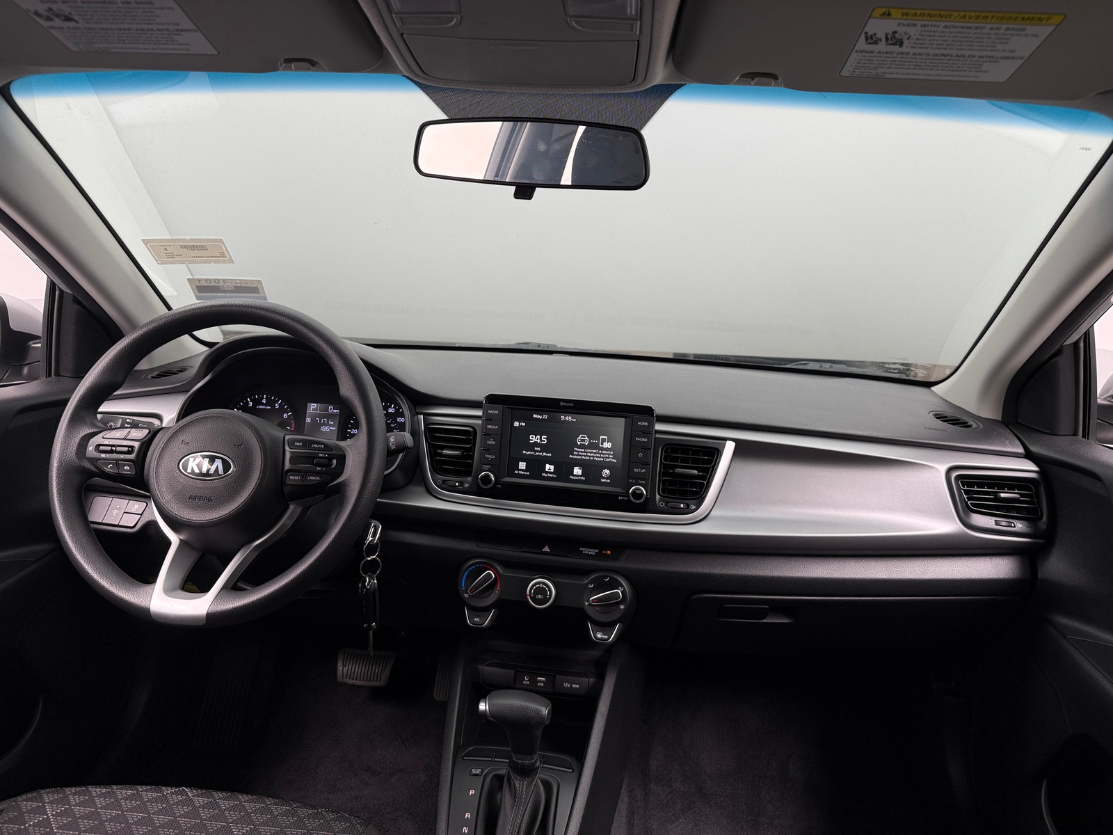 Thumbnail: 2020 Kia Rio - 3