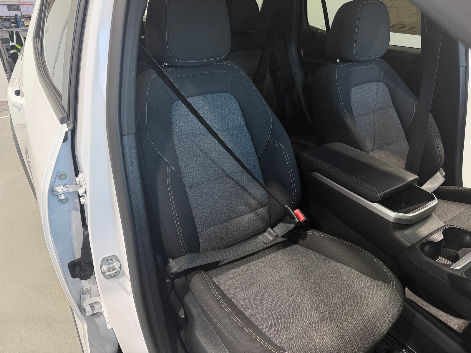 Thumbnail: 2025 GMC Terrain - 2