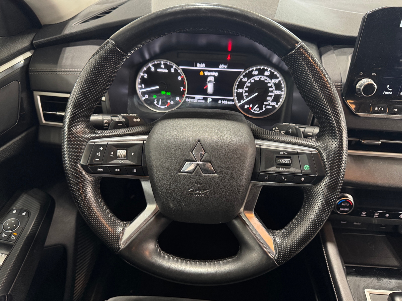 Thumbnail: 2024 Mitsubishi Outlander - 4