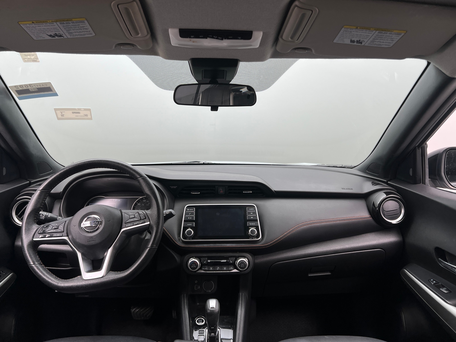 Thumbnail: 2020 Nissan Kicks - 3