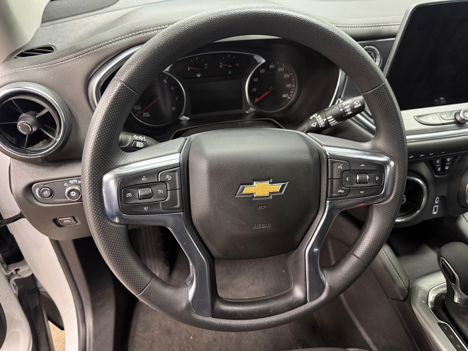 Thumbnail: 2025 Chevrolet Blazer - 5