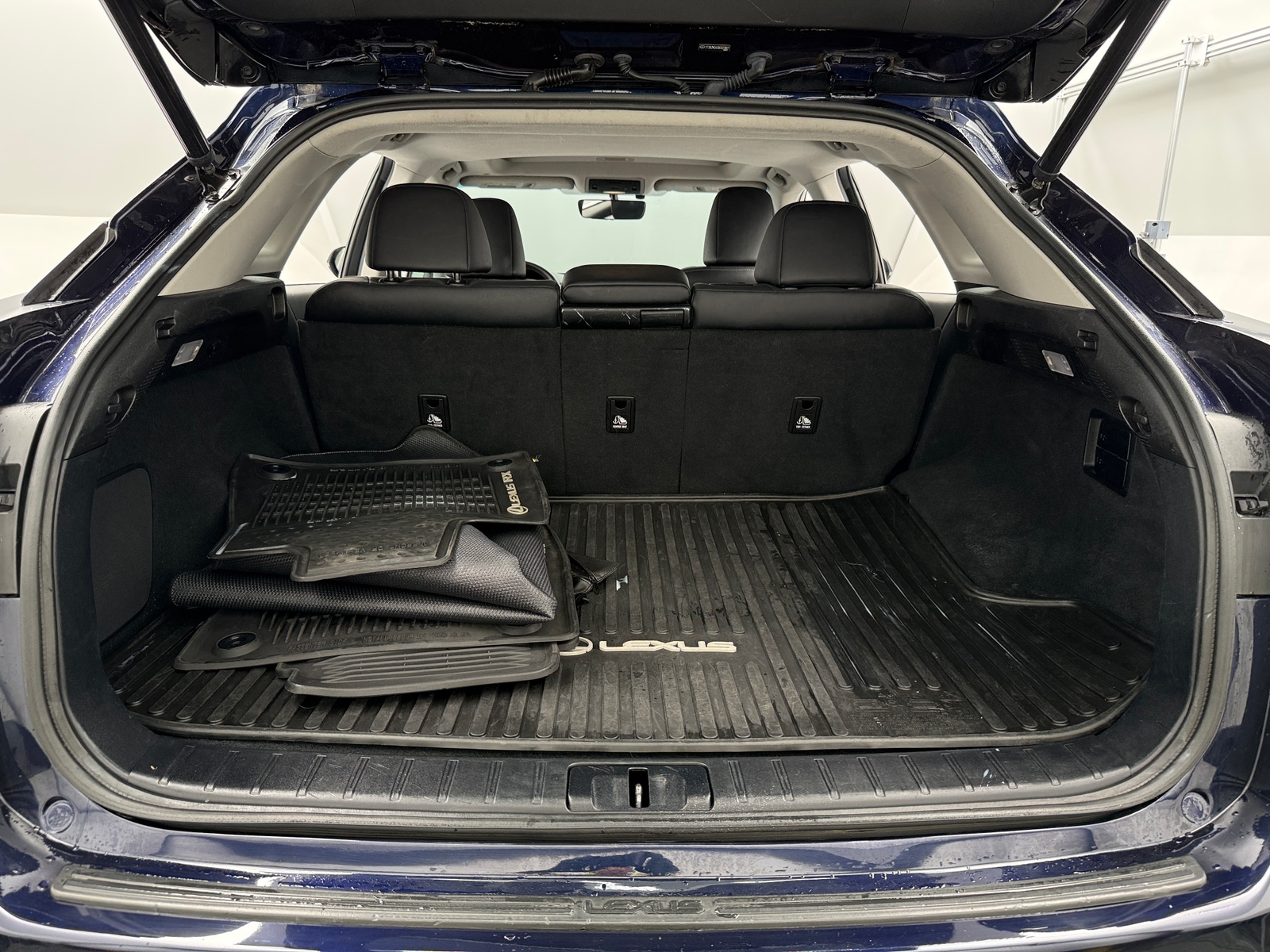 Thumbnail: 2016 Lexus RX - 7