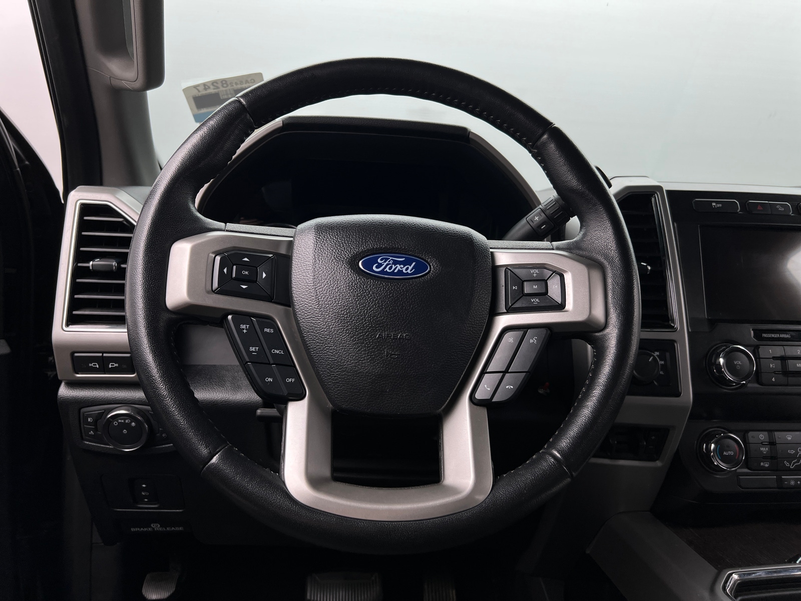 Thumbnail: 2021 Ford Econoline - 4