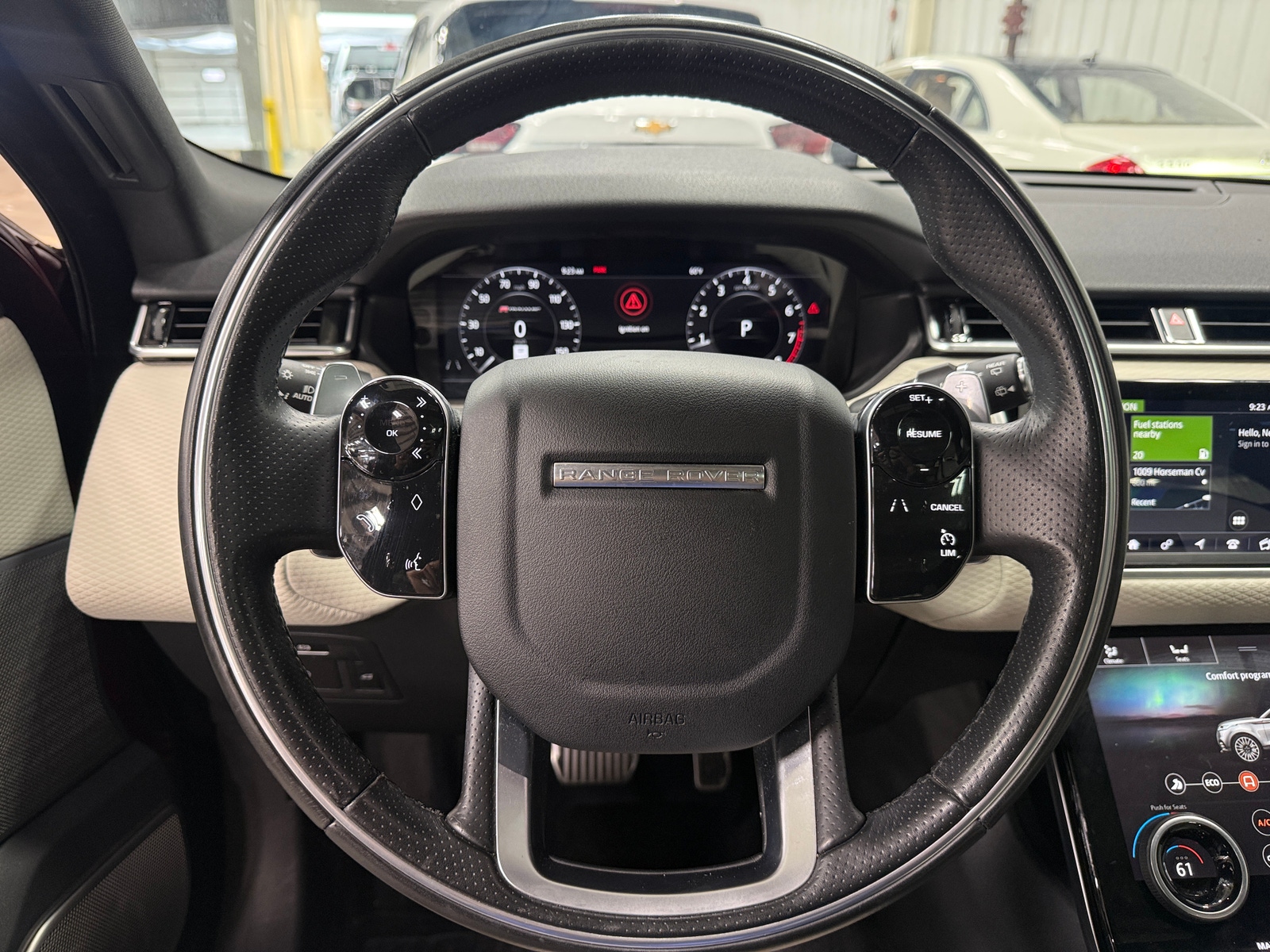 Thumbnail: 2020 Land Rover Range Rover Velar - 4
