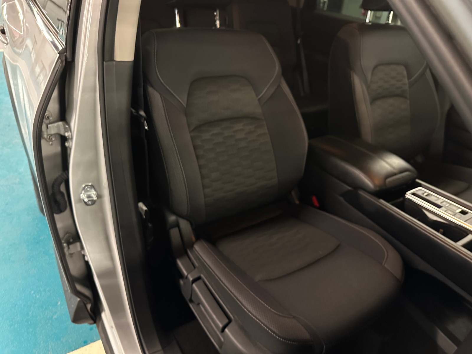 Thumbnail: 2025 Nissan Pathfinder - 2