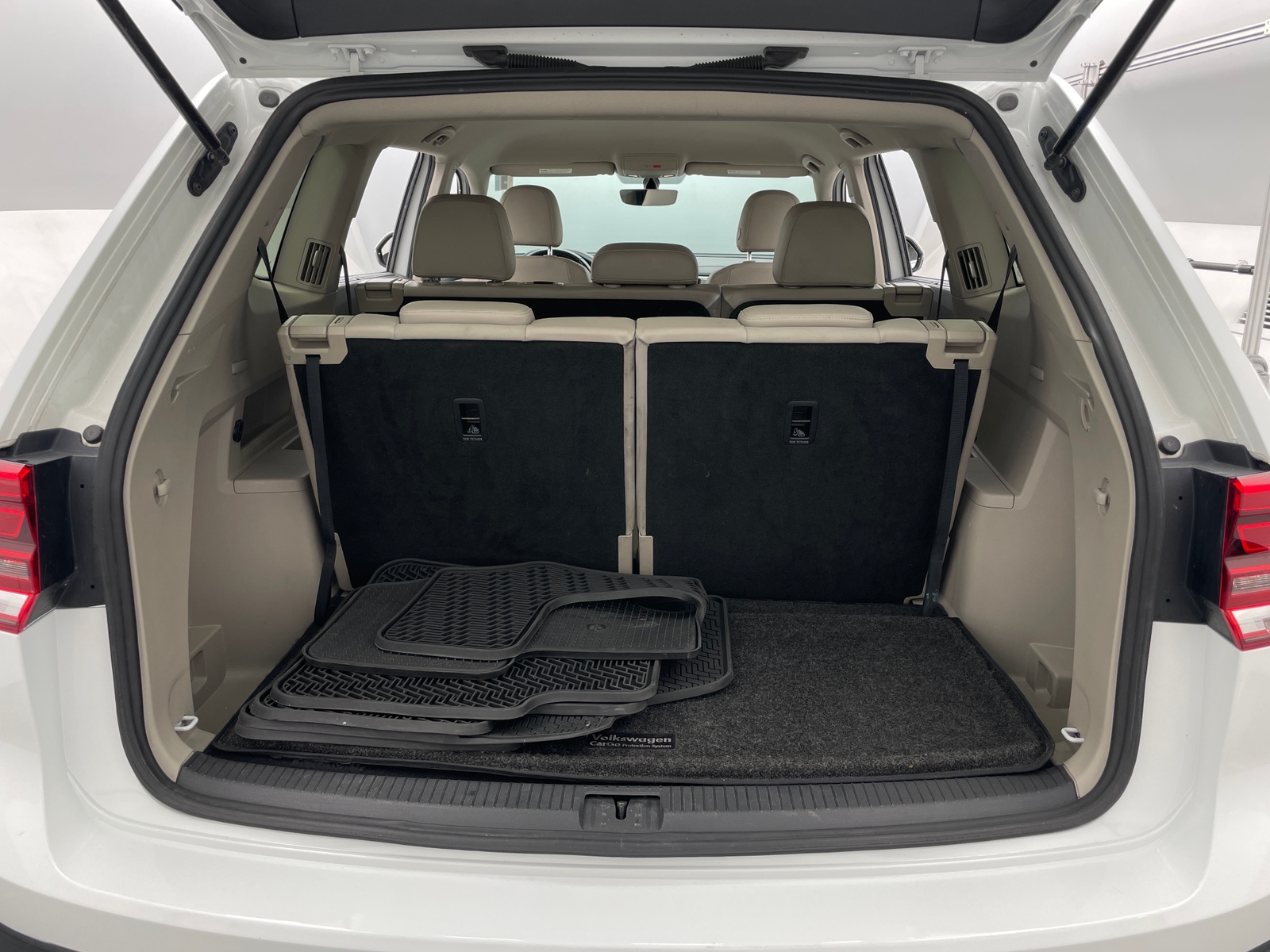 Thumbnail: 2019 Volkswagen Atlas - 6