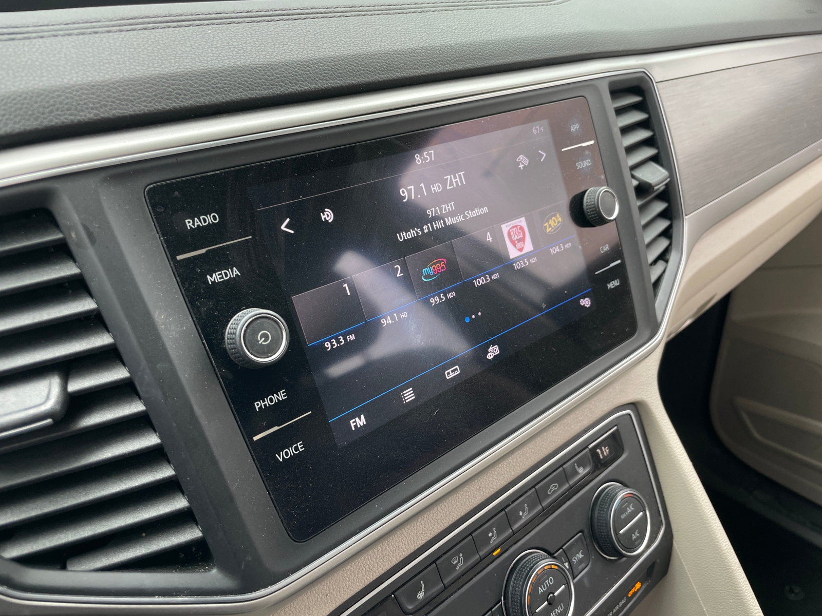 Thumbnail: 2019 Volkswagen Atlas - 3
