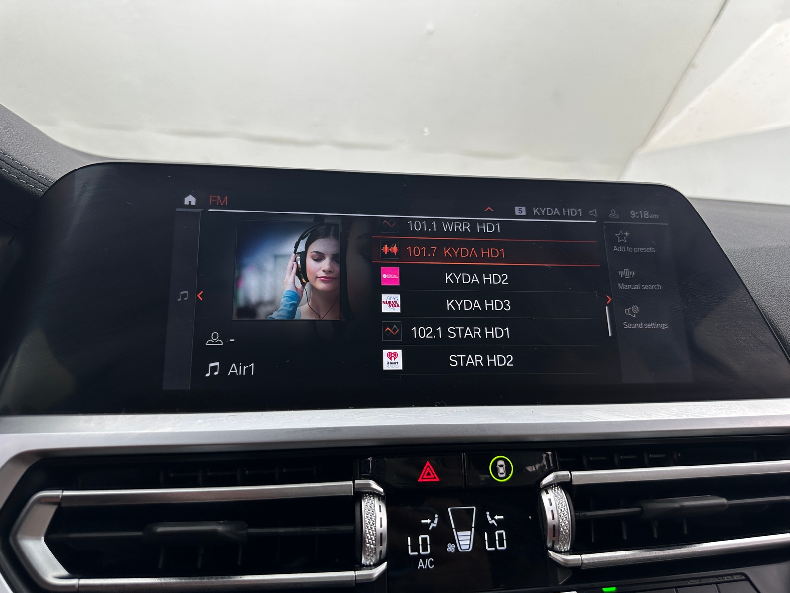 Thumbnail: 2021 BMW 3 Series - 3