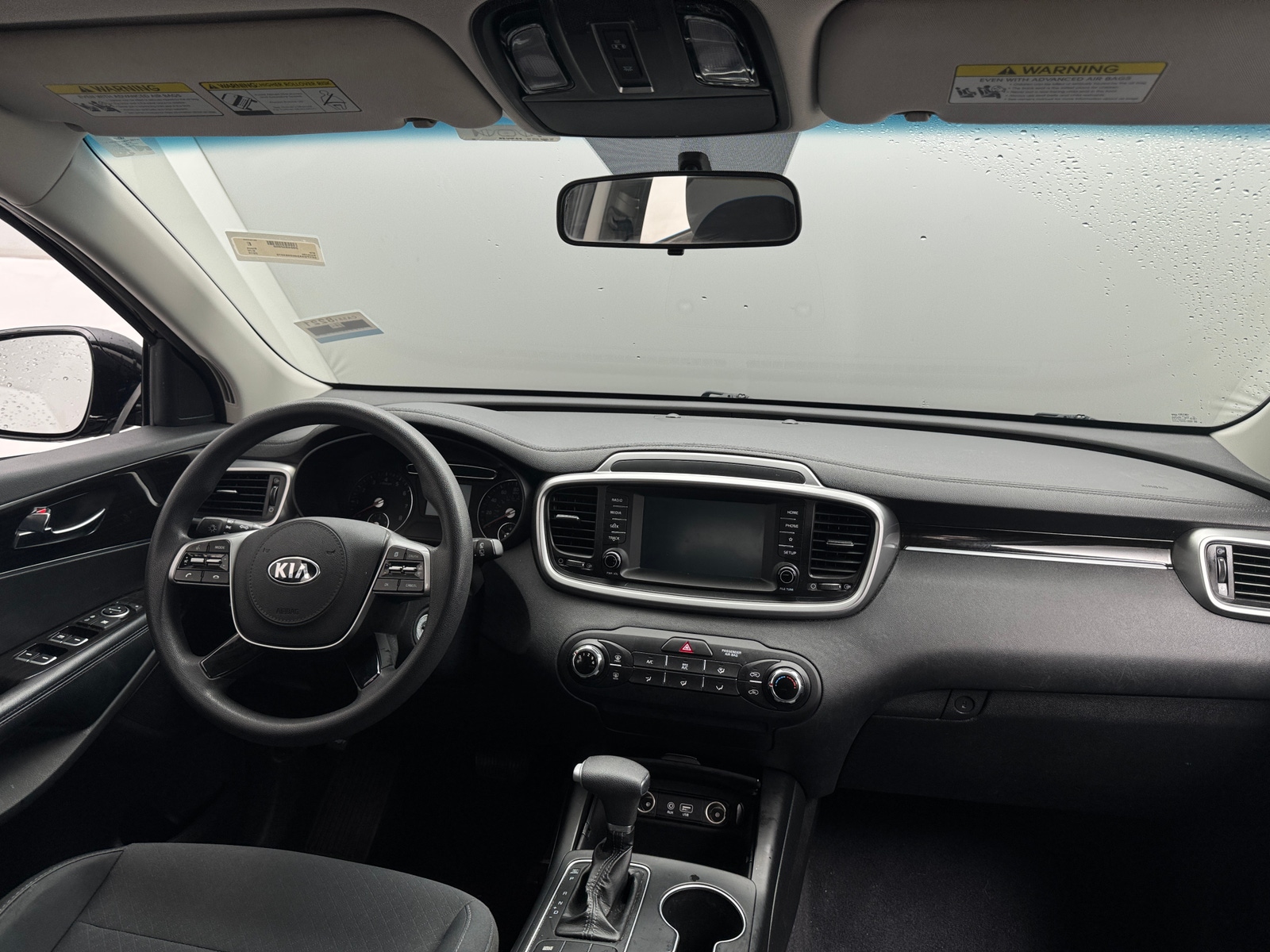 Thumbnail: 2019 Kia Sorento - 3