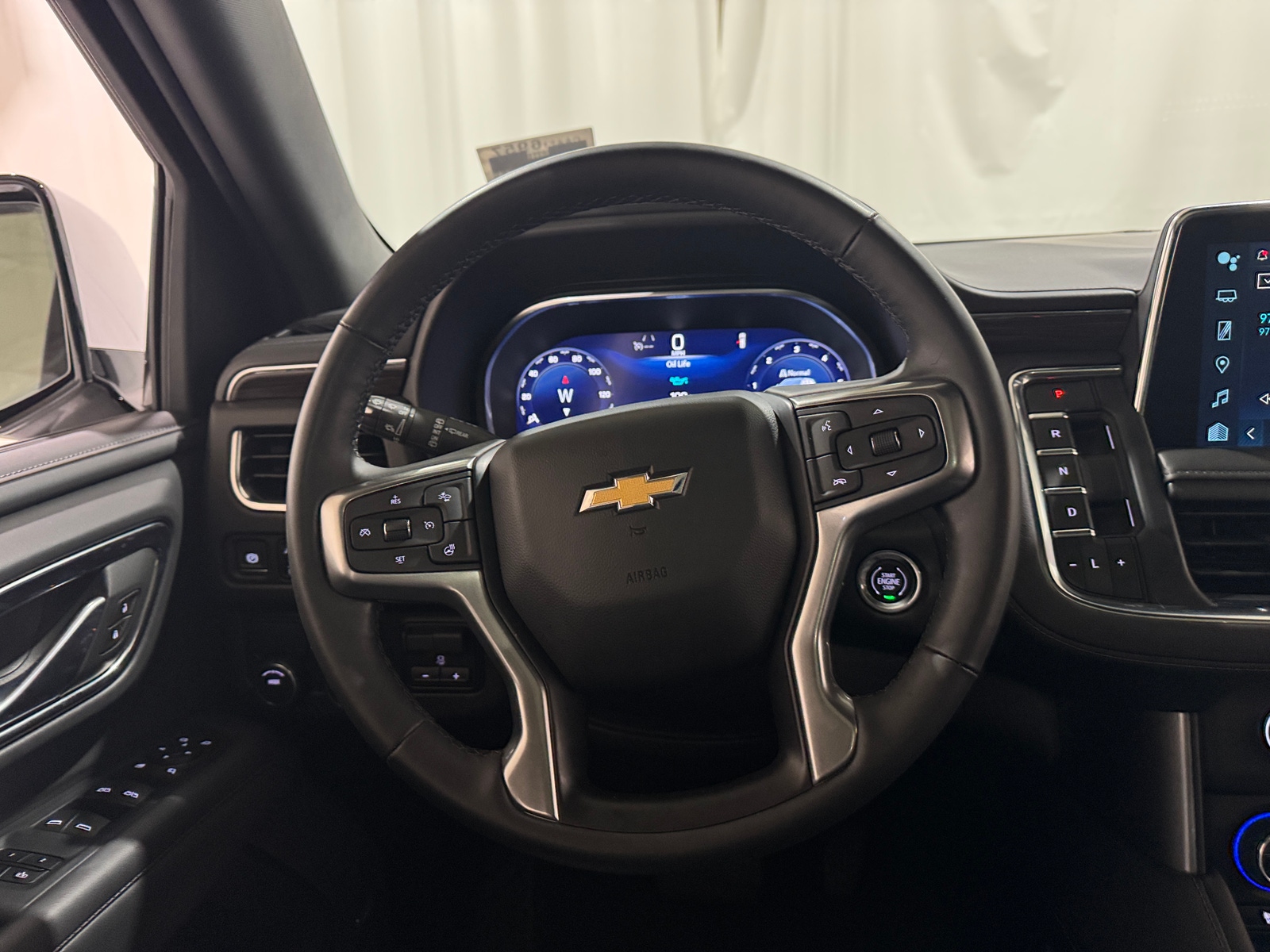 Thumbnail: 2024 Chevrolet Tahoe - 4