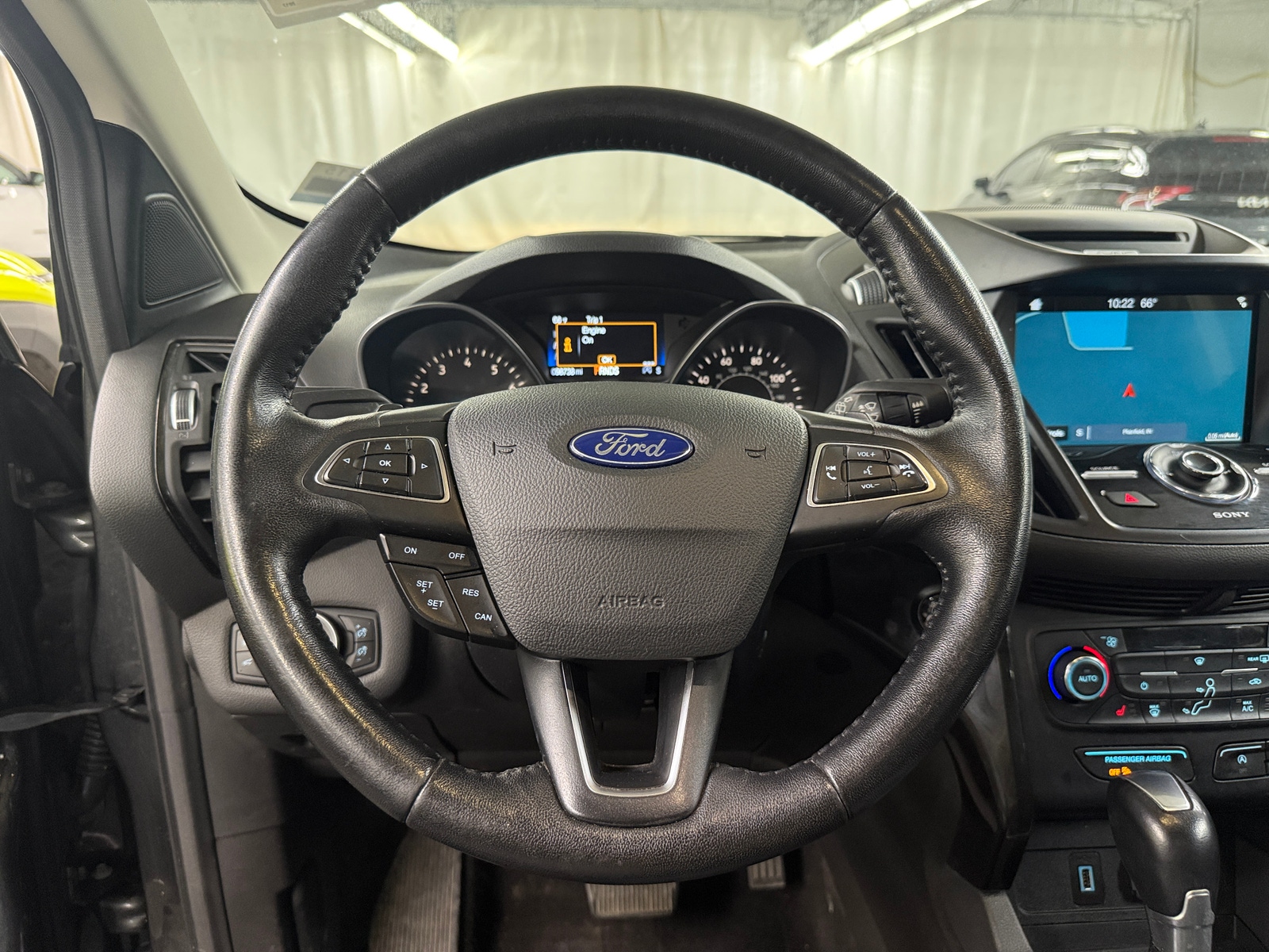 Thumbnail: 2017 Ford Escape - 4