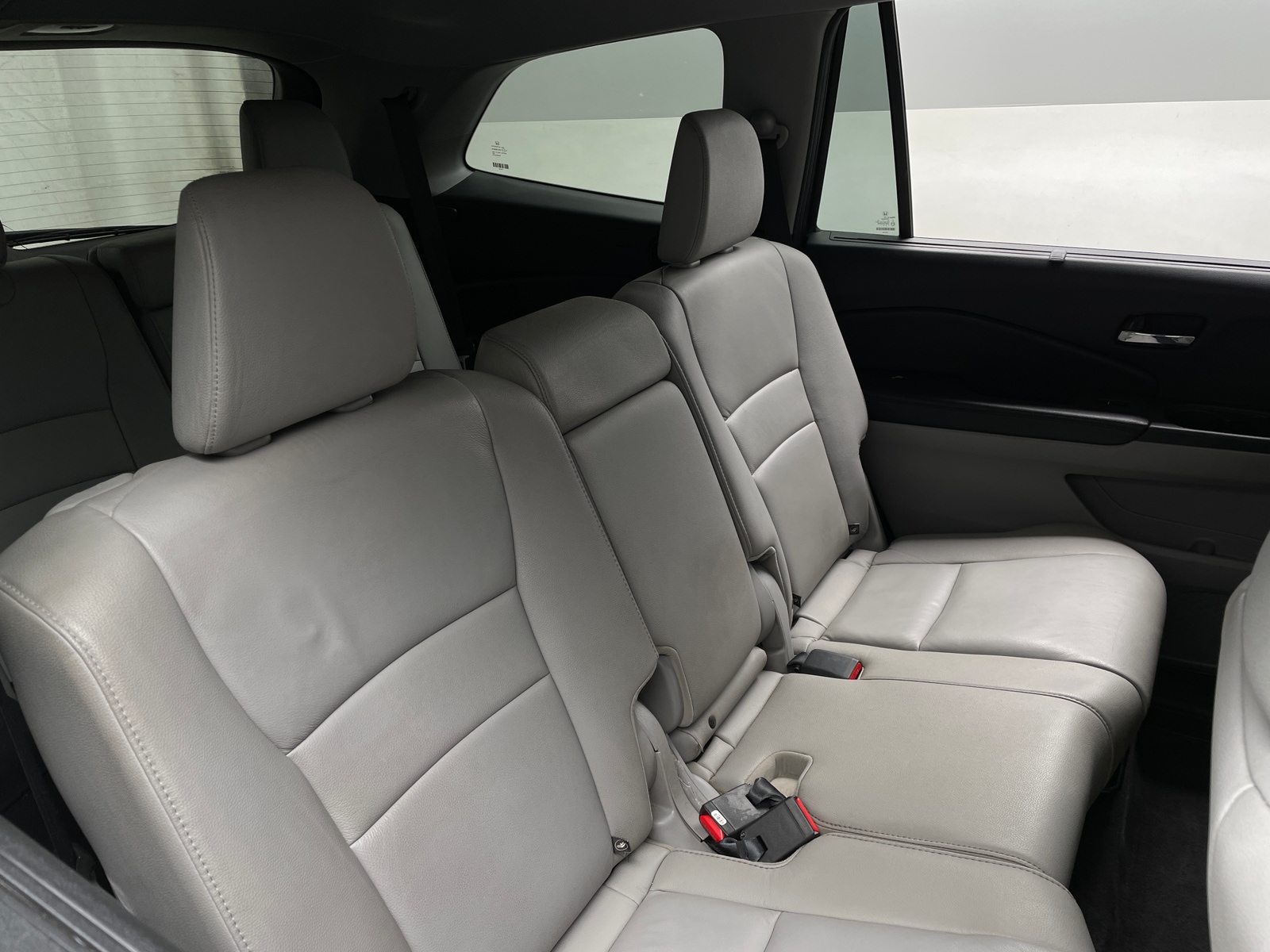 Thumbnail: 2016 Honda Pilot - 5