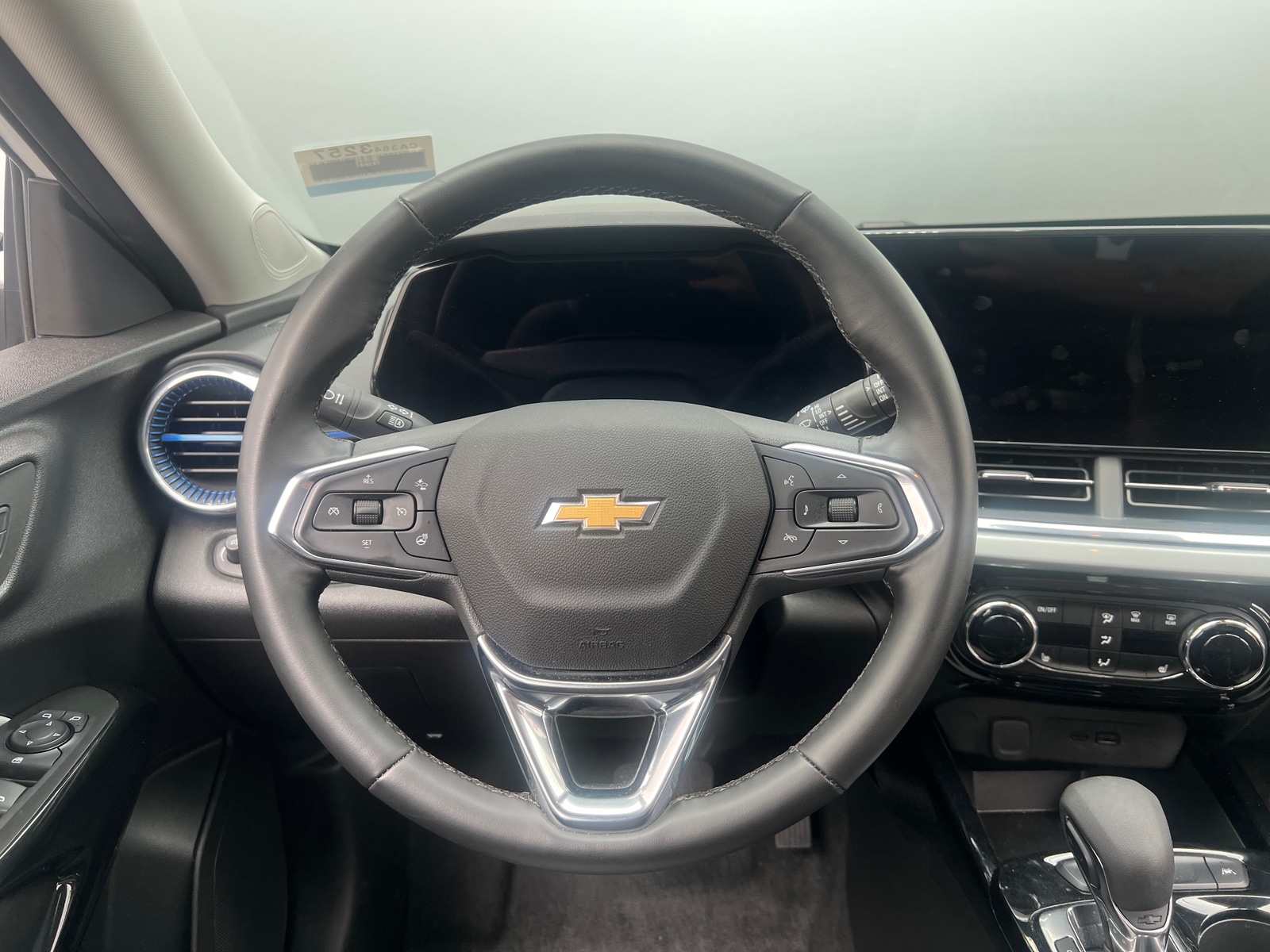 Thumbnail: 2025 Chevrolet Trax - 5