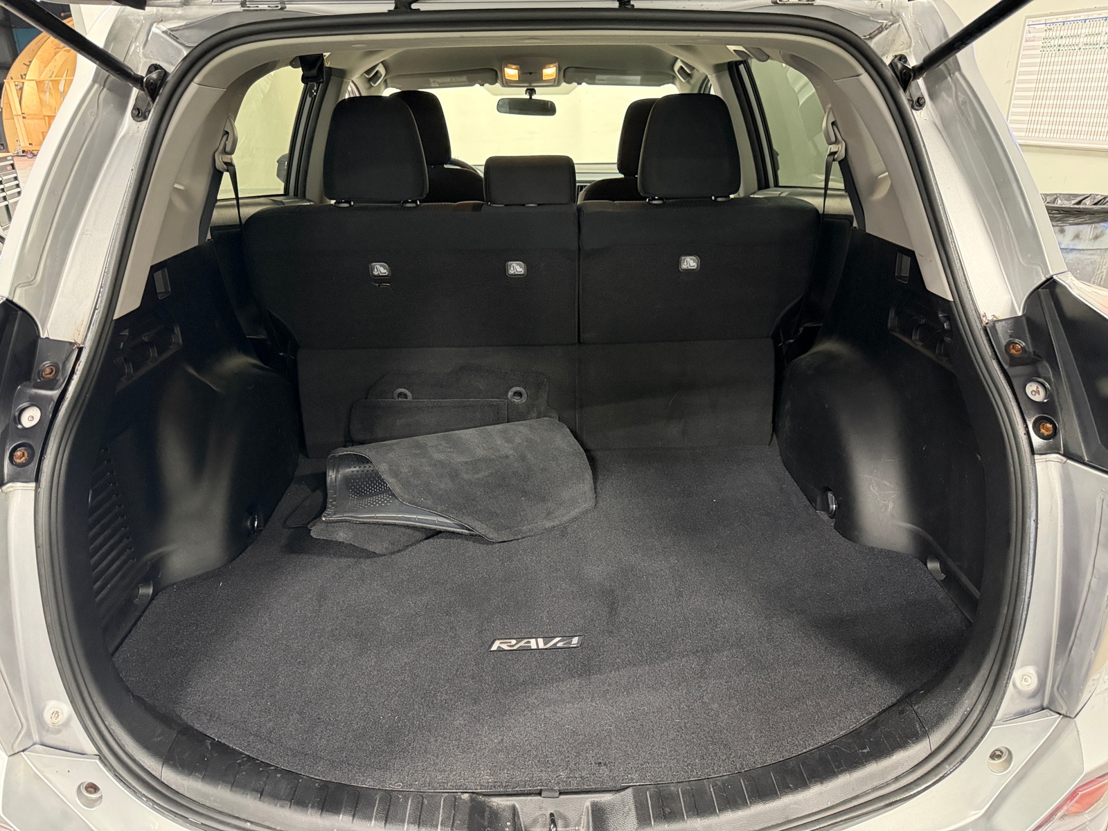 Thumbnail: 2016 Toyota RAV4 - 7