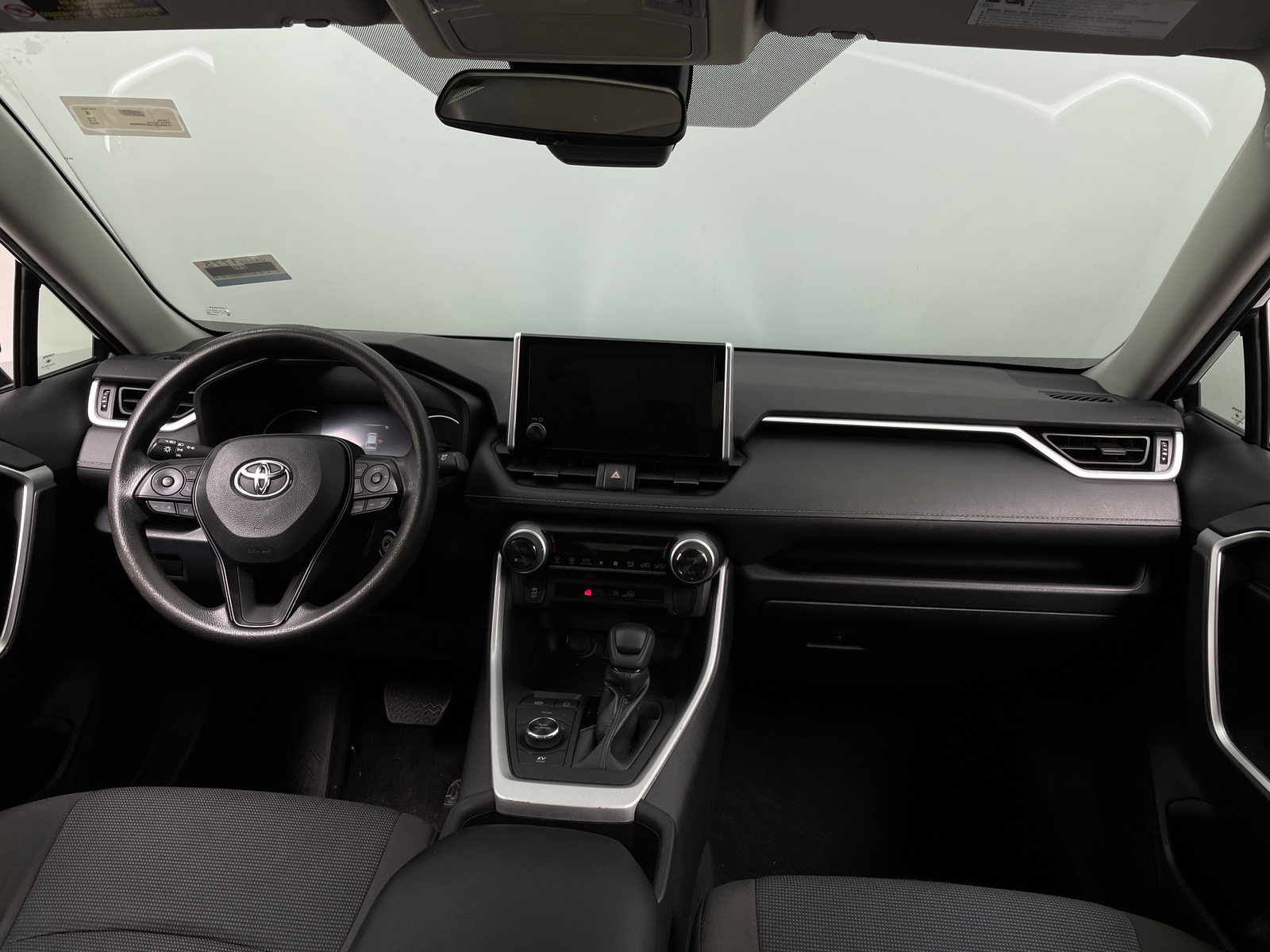 Thumbnail: 2023 Toyota RAV4 - 3