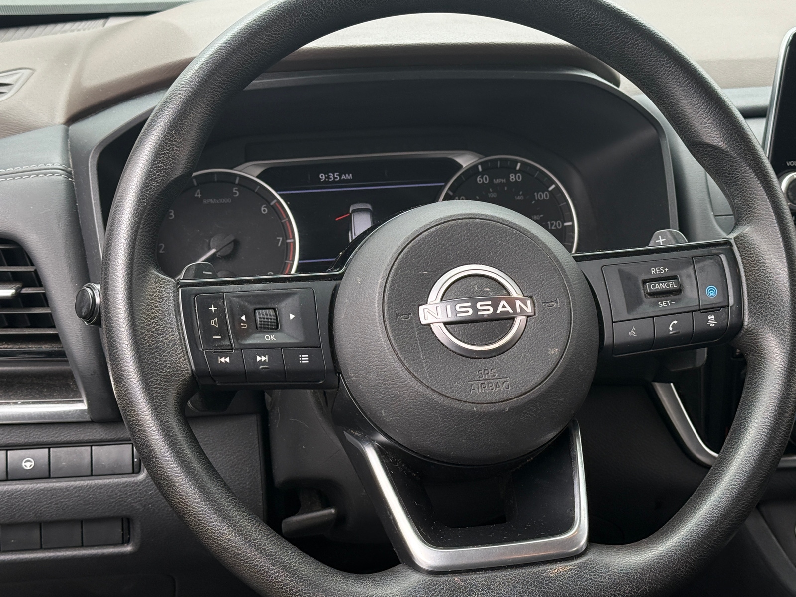 Thumbnail: 2022 Nissan Rogue - 5