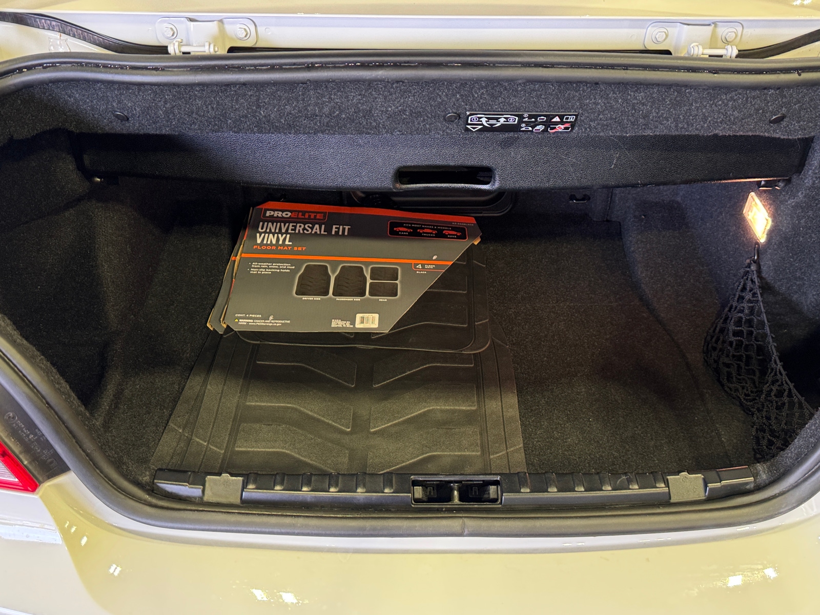 Thumbnail: 2012 BMW 1 Series - 6