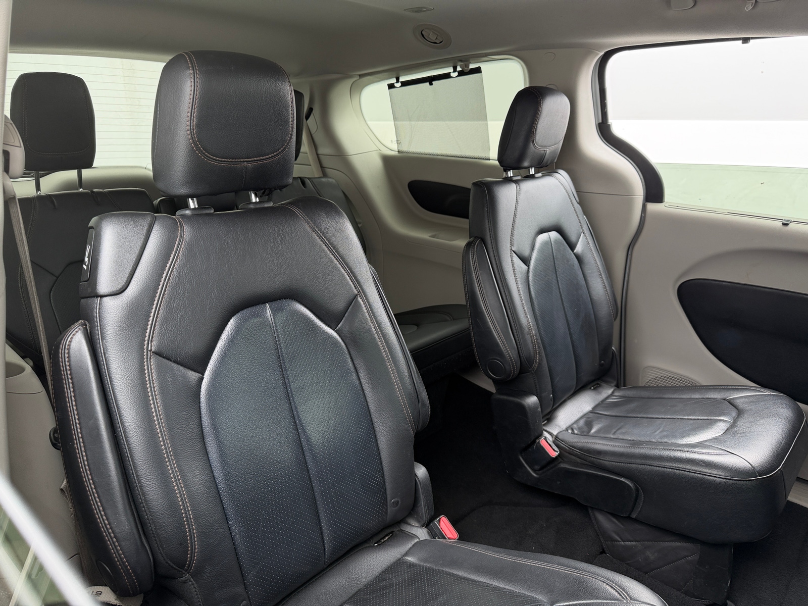 Thumbnail: 2019 Chrysler Pacifica - 5