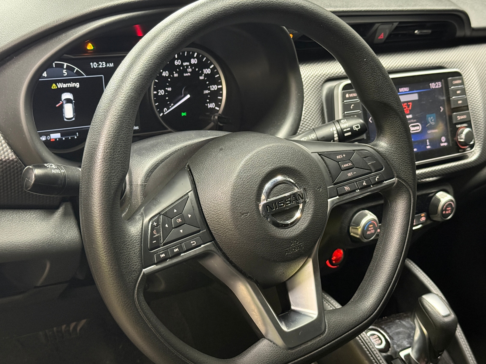 Thumbnail: 2019 Nissan Kicks - 5