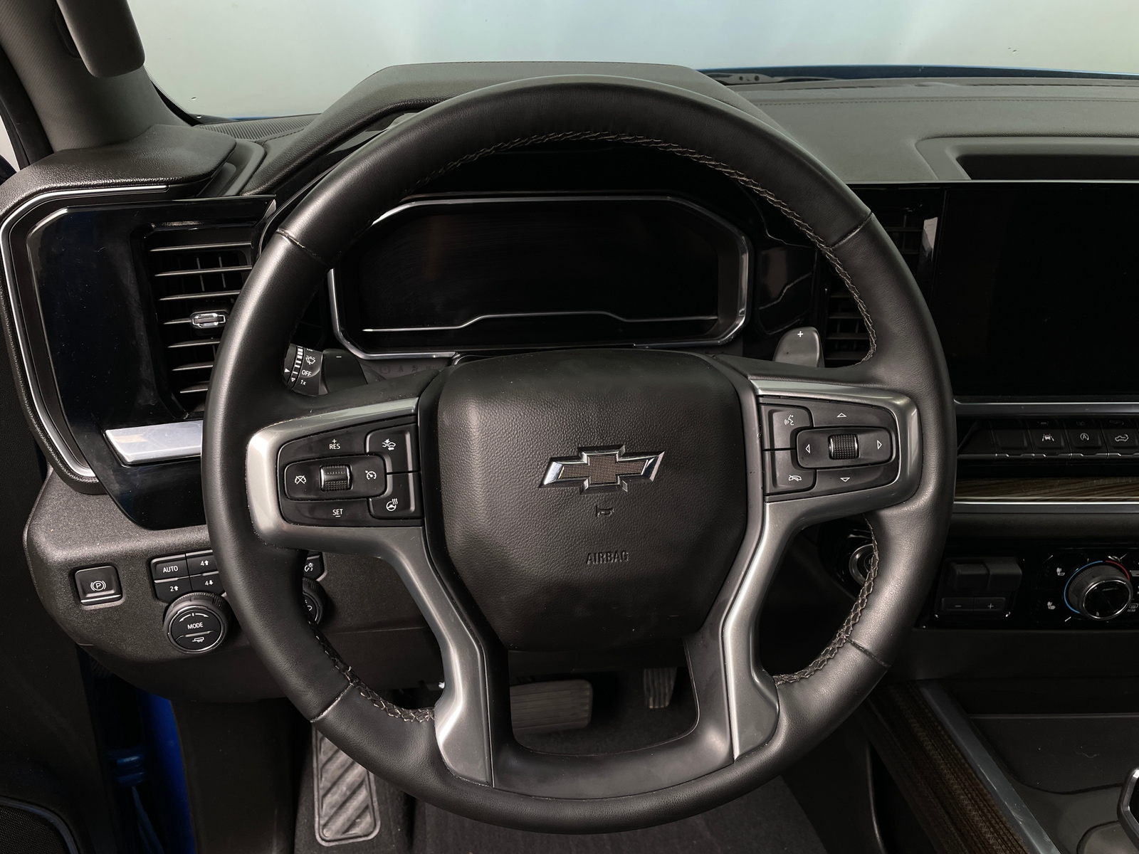 Thumbnail: 2024 Chevrolet Silverado 1500 - 5