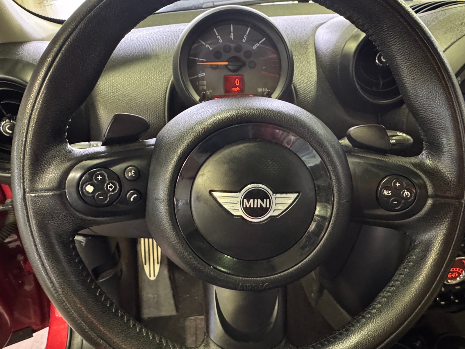 Thumbnail: 2015 MINI Cooper Countryman - 4