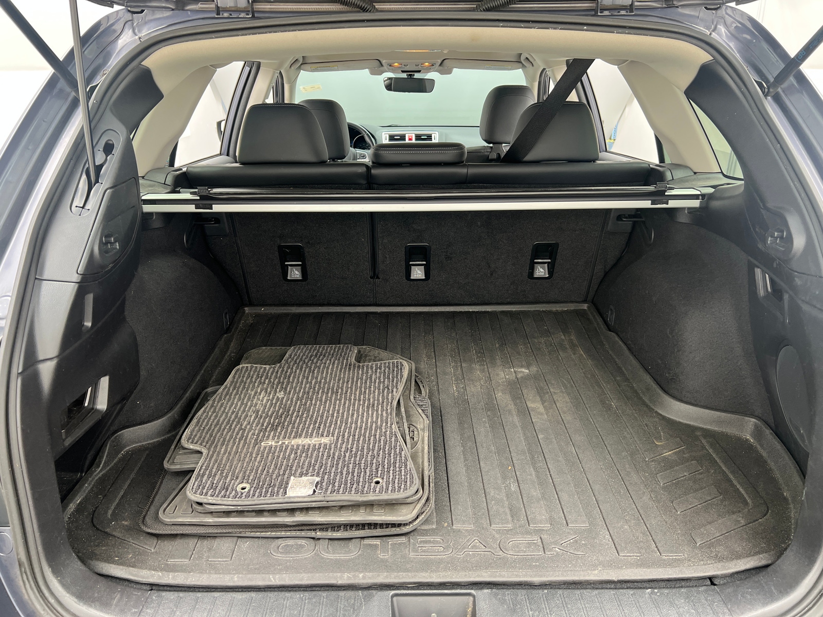 Thumbnail: 2017 Subaru Outback - 6