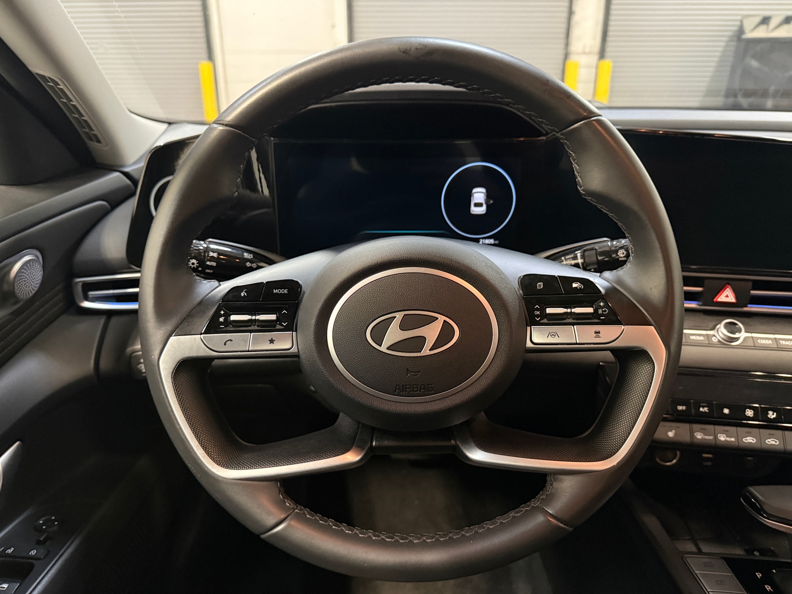 Thumbnail: 2025 Hyundai Elantra - 5
