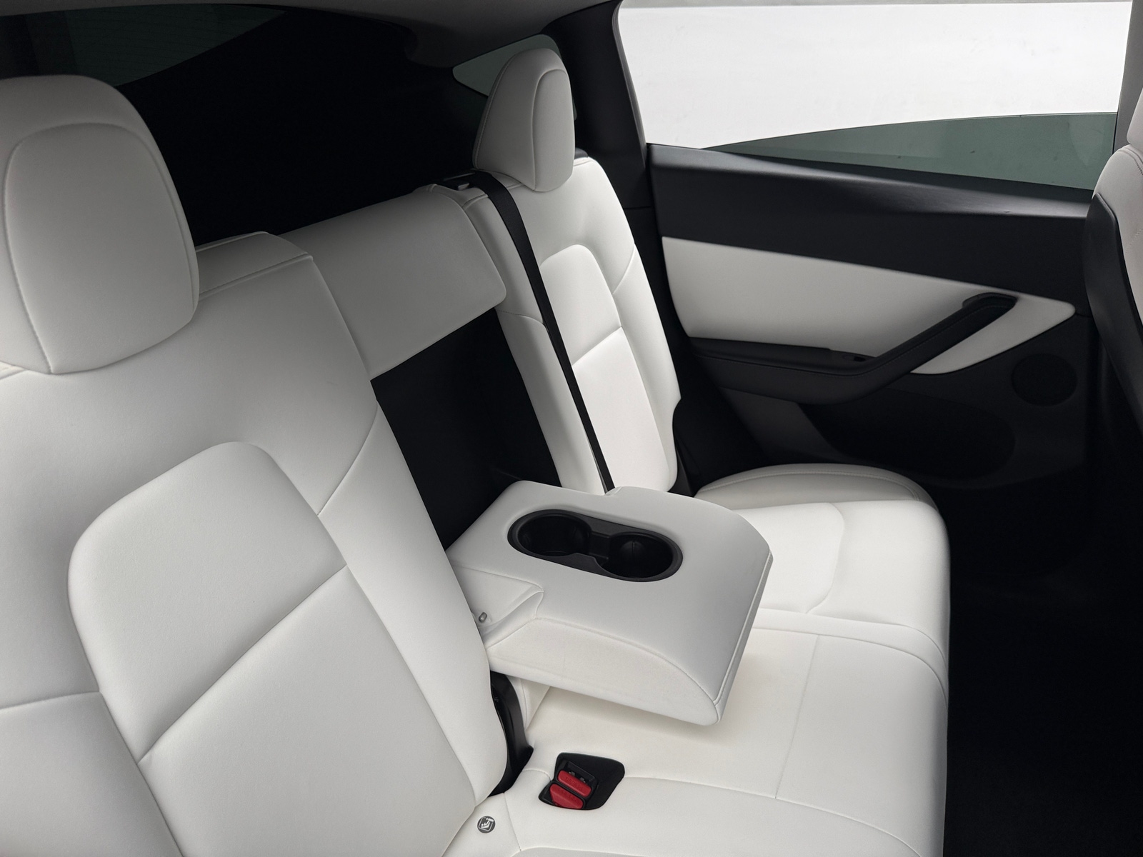 Thumbnail: 2021 Tesla Model Y - 5