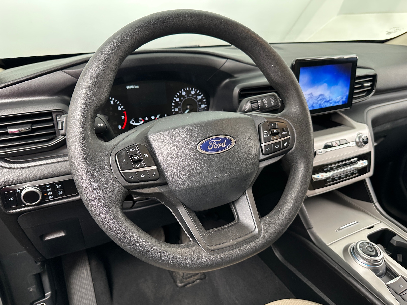 Thumbnail: 2023 Ford Explorer - 5