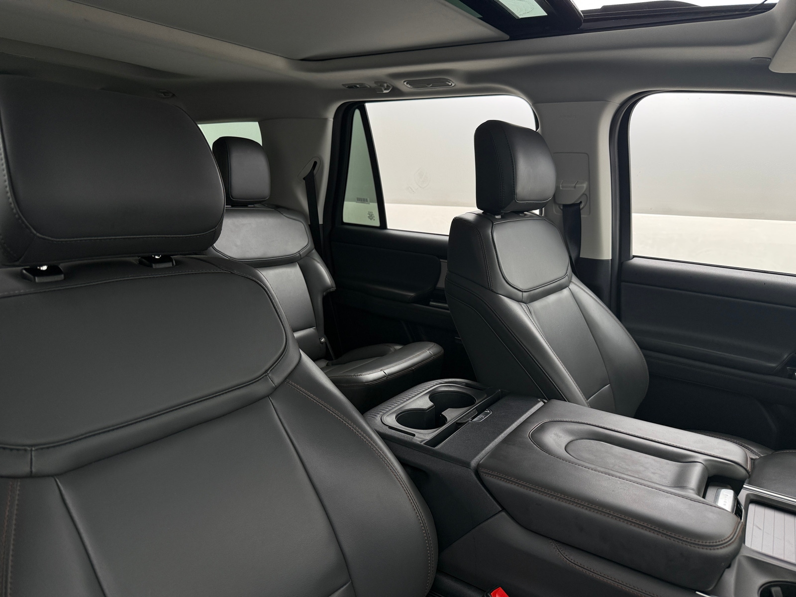 Thumbnail: 2025 Ford Expedition MAX - 2