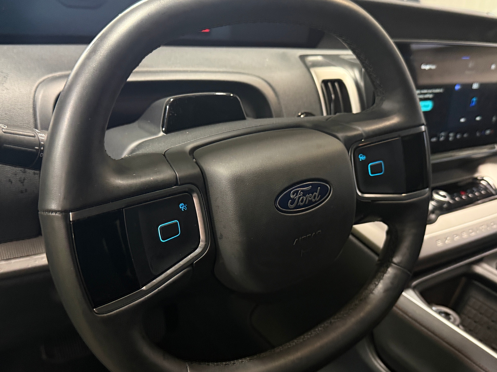 Thumbnail: 2025 Ford Expedition MAX - 5