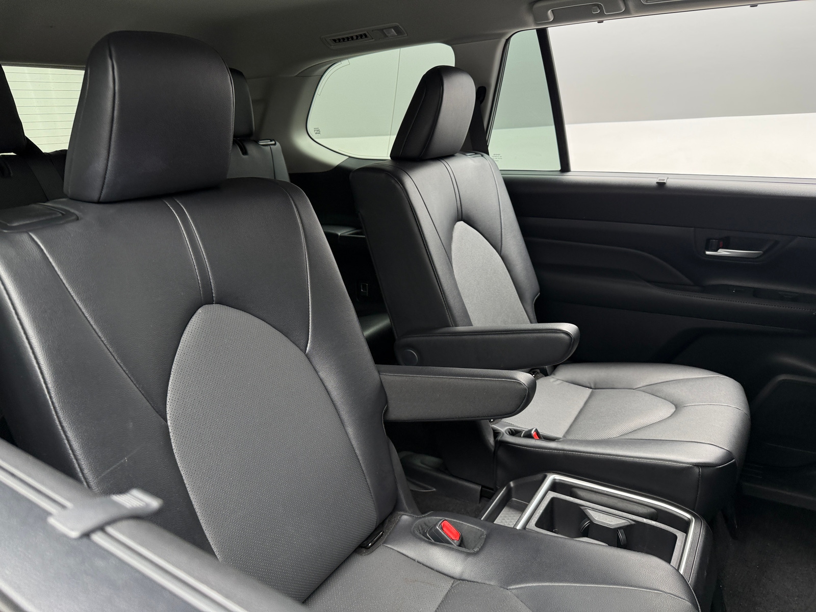Thumbnail: 2025 Toyota Grand Highlander - 6