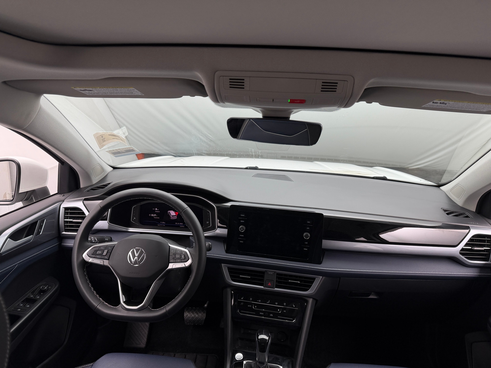 Thumbnail: 2025 Volkswagen Taos - 2