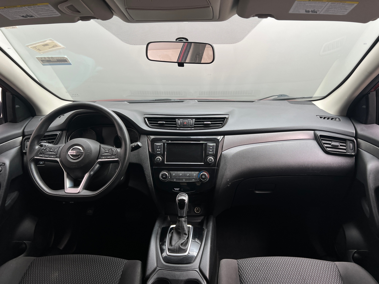 Thumbnail: 2019 Nissan Rogue Sport - 3