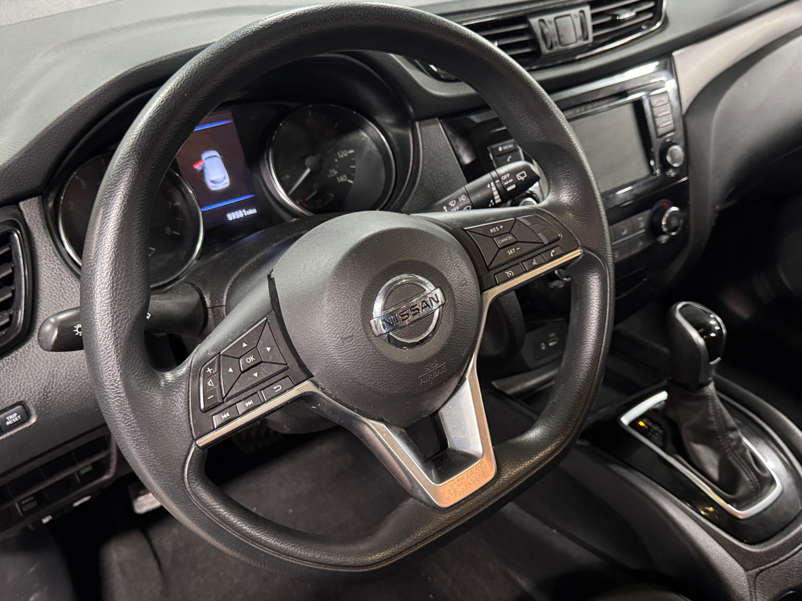 Thumbnail: 2019 Nissan Rogue Sport - 5