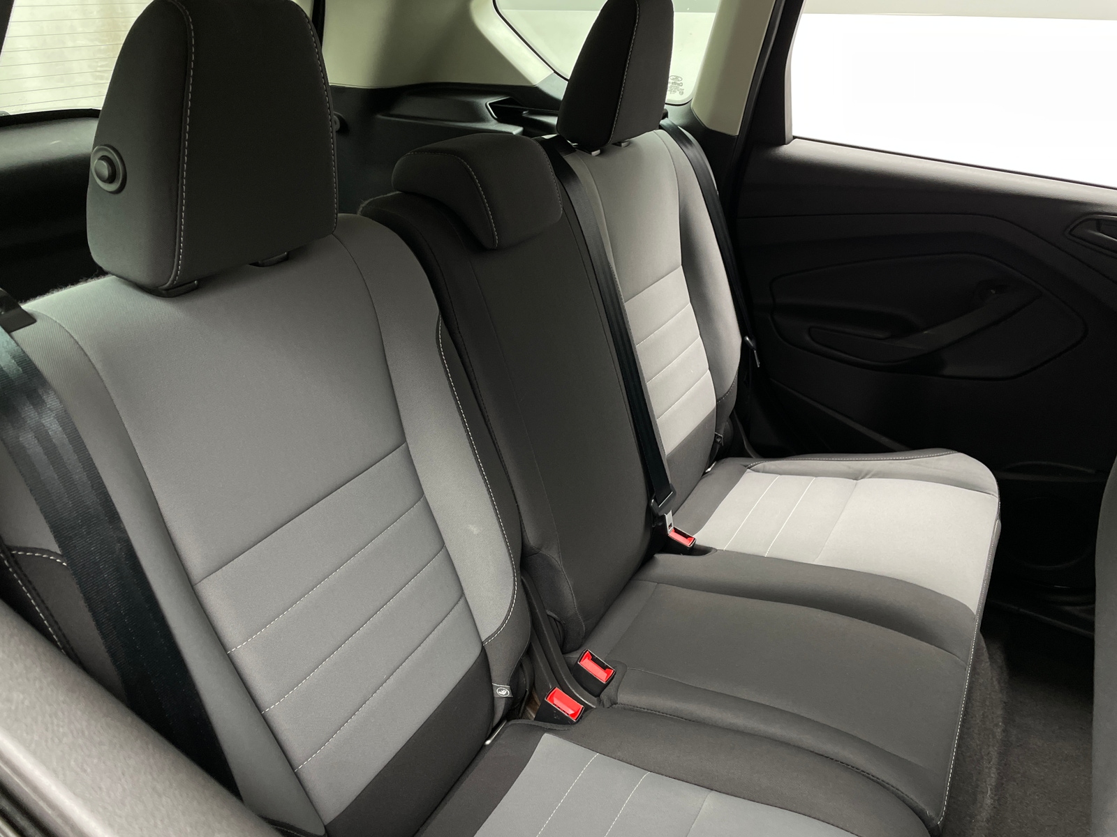Thumbnail: 2019 Ford Escape - 6
