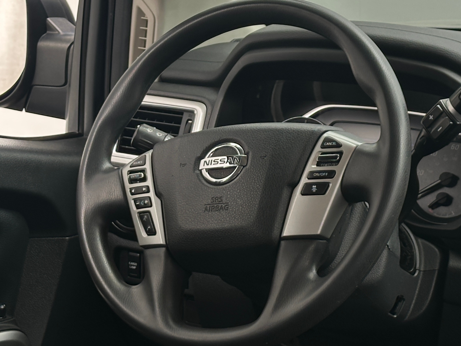 Thumbnail: 2021 Nissan Titan - 5