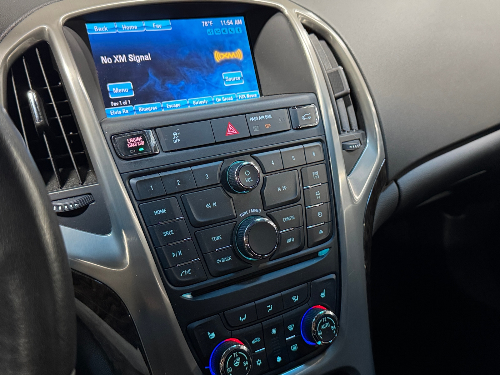 Thumbnail: 2012 Buick Verano - 3