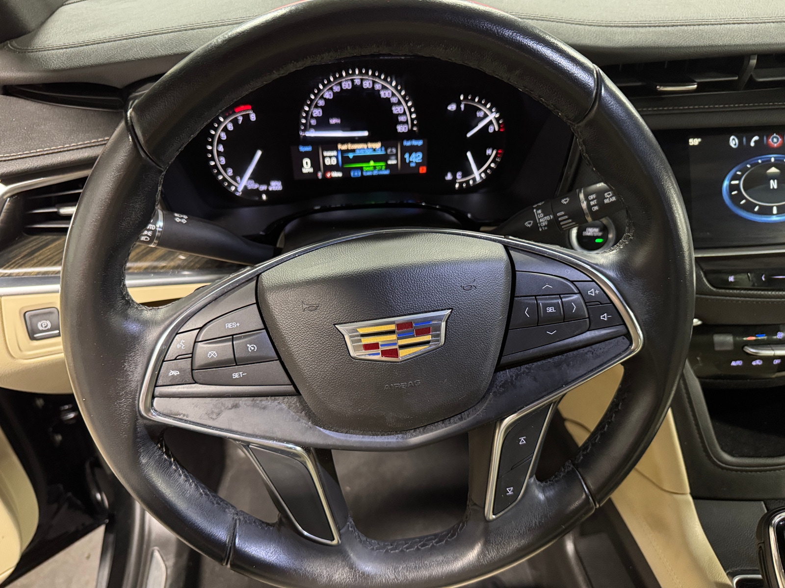 Thumbnail: 2019 Cadillac XT5 - 4