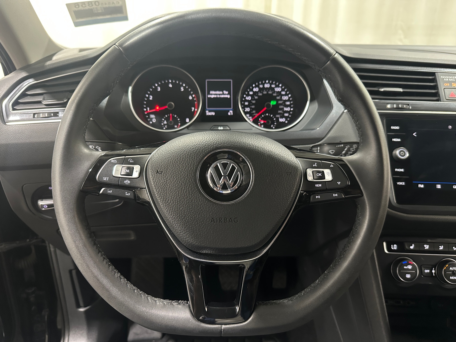 Thumbnail: 2020 Volkswagen Tiguan - 4